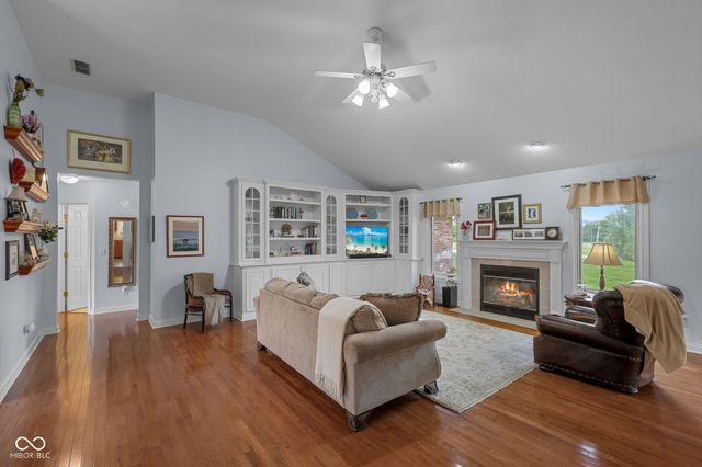 7435 Rooses Drive, Indianapolis, IN 46217