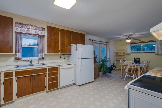 525 Harper Street, Mankato, MN 56001