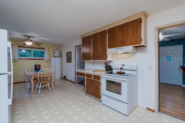 525 Harper Street, Mankato, MN 56001