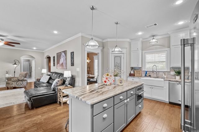 7 Kalli Circle, Vilonia, AR 72173