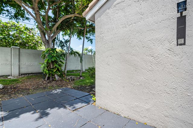 11781 SW 17 Ct, Miramar, FL 33025