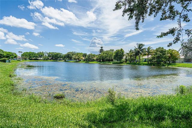 11781 SW 17 Ct, Miramar, FL 33025