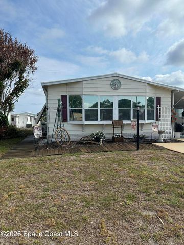 480 Egret Circle, Micco, FL 32976