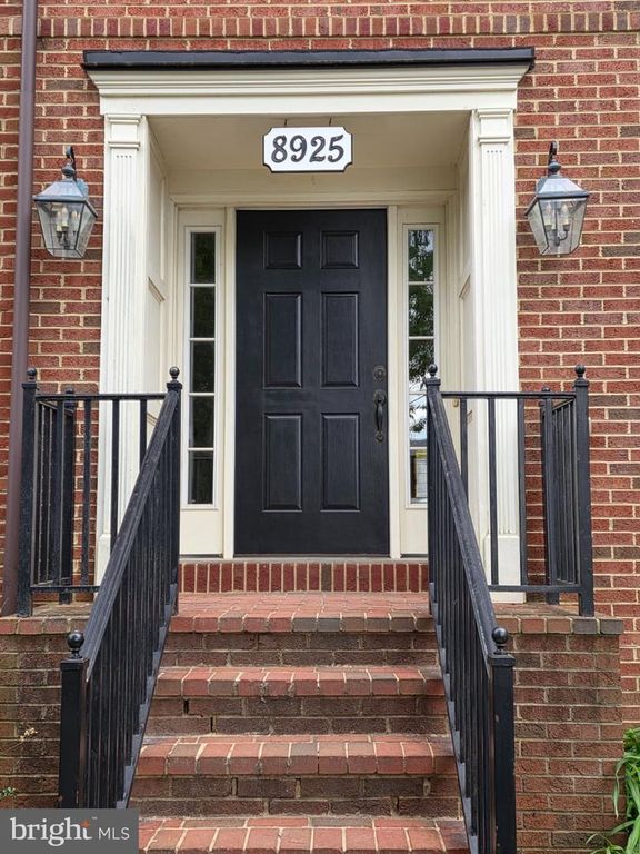 8925 AMELUNG ST, Frederick, MD 21704