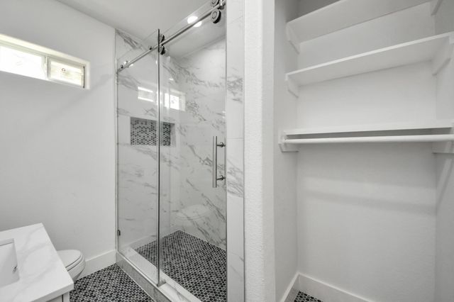 7626 Glen Manor Drive, Houston, TX 77028