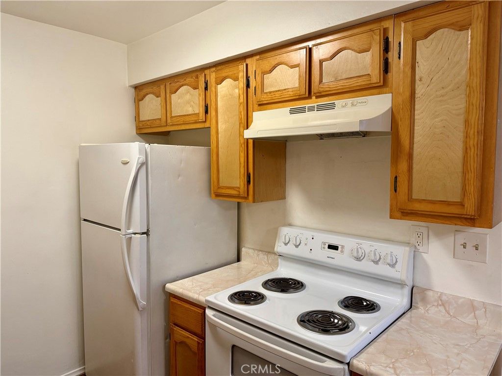 335 Cedar 212, Long Beach, CA 90802 — photo 3