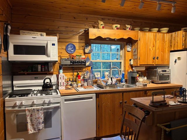 272 West Hill Road, Craftsbury, VT 05826