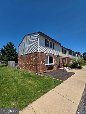 916 HILLTOP DR, Woodstock, VA 22664