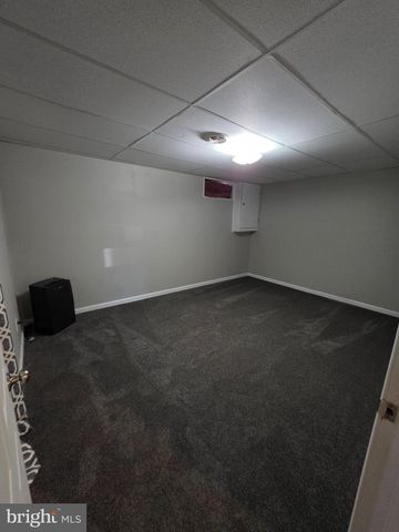 916 HILLTOP DR, Woodstock, VA 22664