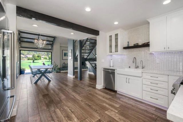 2339 Nicklaus Drive, Oceanside, CA 92056