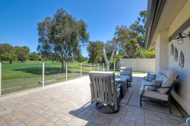 2339 Nicklaus Drive, Oceanside, CA 92056