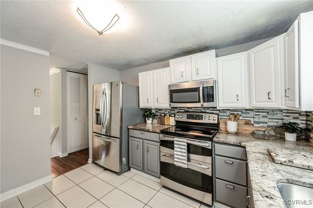 6406 Lothaire Ct, North Chesterfield, VA 23234