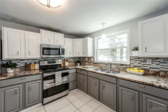 6406 Lothaire Ct, North Chesterfield, VA 23234