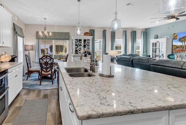 2079 Saybrooke Ln., Calabash, NC 28467