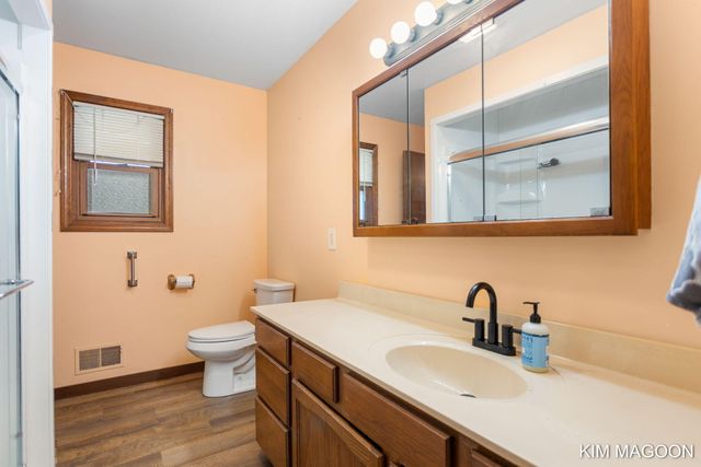 161 W 33rd Street, Holland City, MI 49423