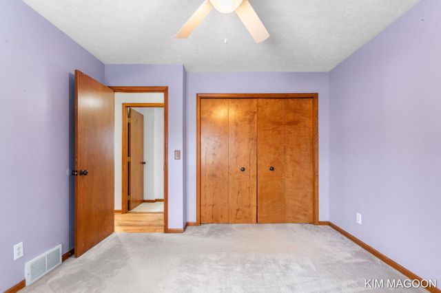 161 W 33rd Street, Holland City, MI 49423