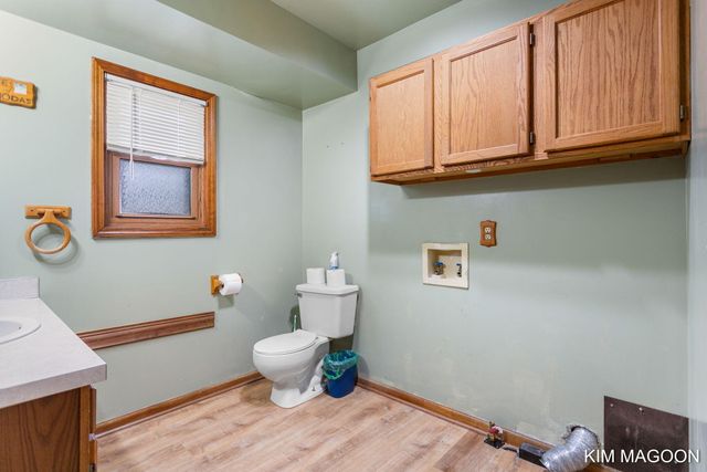 161 W 33rd Street, Holland City, MI 49423