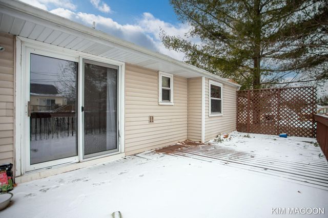 161 W 33rd Street, Holland City, MI 49423