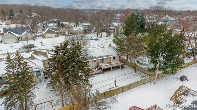 161 W 33rd Street, Holland City, MI 49423