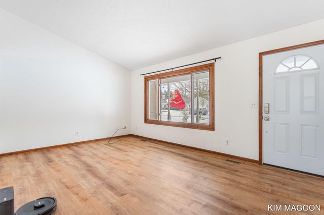 161 W 33rd Street, Holland City, MI 49423