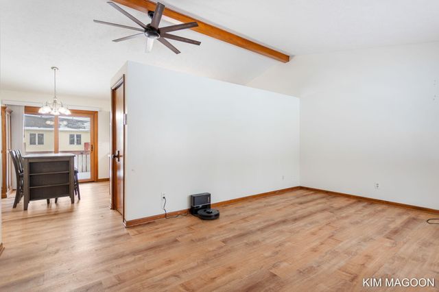 161 W 33rd Street, Holland City, MI 49423