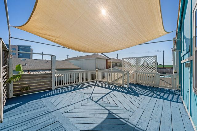 2815 Jack Johnson Boulevard, Galveston, TX 77550