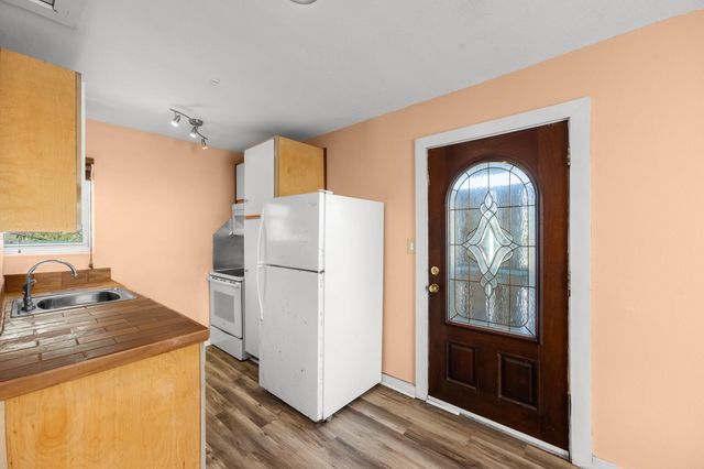 2815 Jack Johnson Boulevard, Galveston, TX 77550