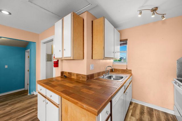 2815 Jack Johnson Boulevard, Galveston, TX 77550