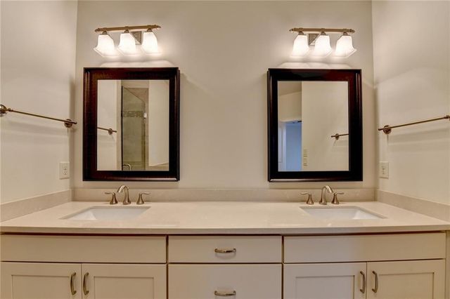 5260 Cresslyn Ridge, Johns Creek, GA 30005