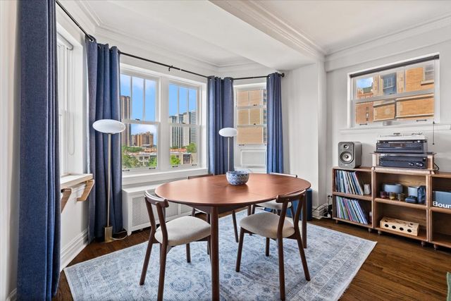 609 W Stratford Place 7C, Chicago, IL 60657