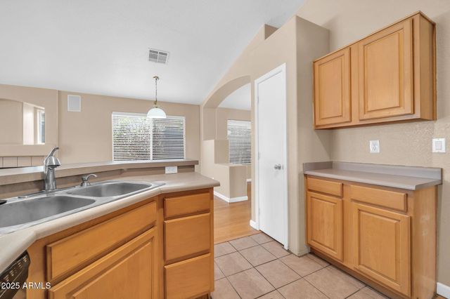 8544 W Cherry Hills Drive, Peoria, AZ 85345