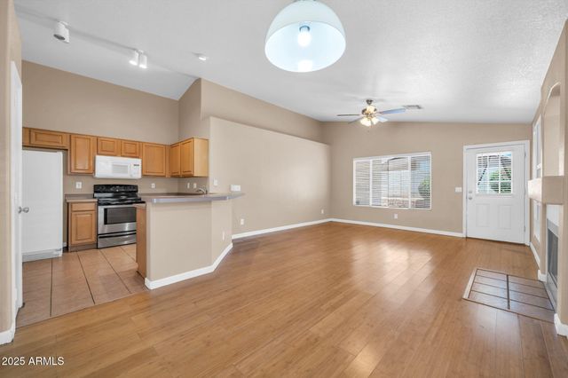 8544 W Cherry Hills Drive, Peoria, AZ 85345