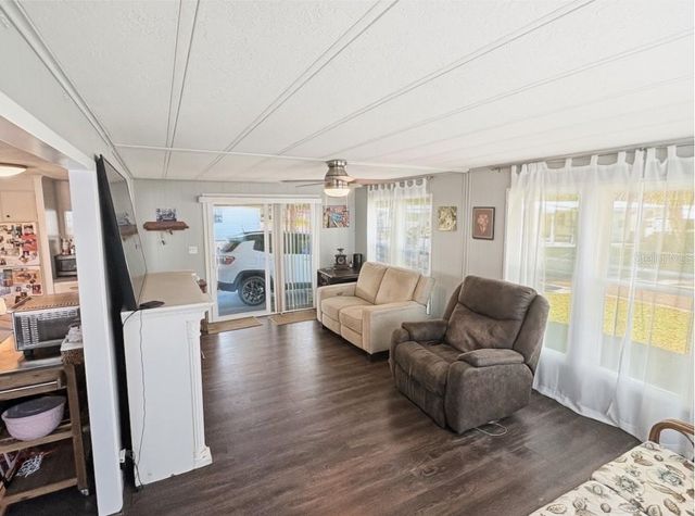 108 N TIMBER TRAIL, Wildwood, FL 34785