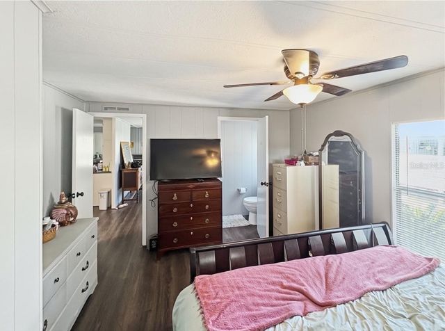 108 N TIMBER TRAIL, Wildwood, FL 34785