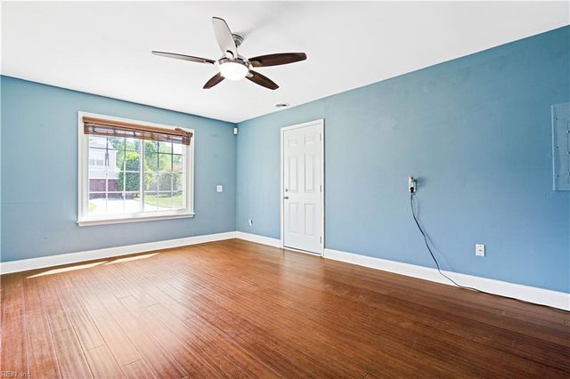 508 Kemp LNDG, Suffolk, VA 23434