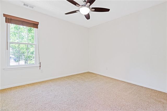 508 Kemp LNDG, Suffolk, VA 23434