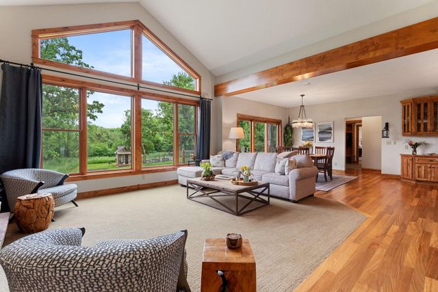 1941 Paris Bay N, Stillwater, MN 55082