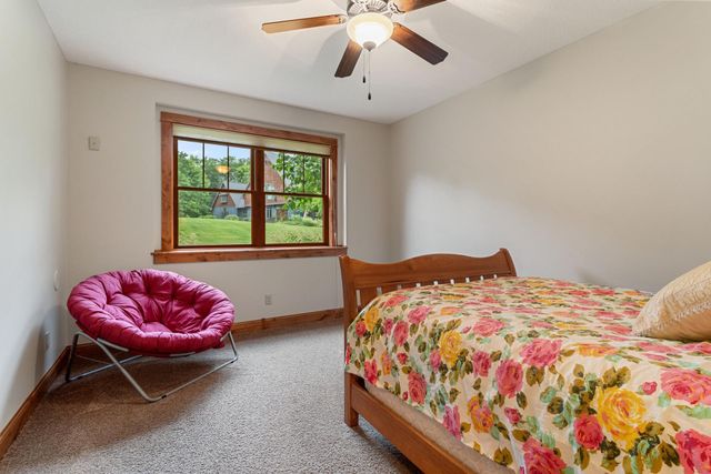 1941 Paris Bay N, Stillwater, MN 55082