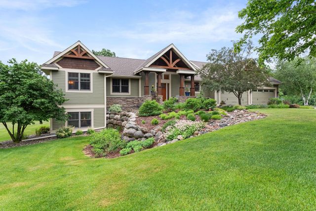 1941 Paris Bay N, Stillwater, MN 55082