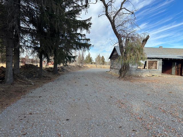 21430 Highway 20, Bend, OR 97701