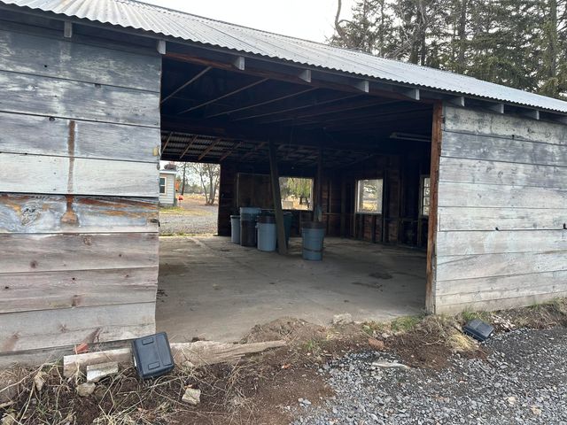 21430 Highway 20, Bend, OR 97701