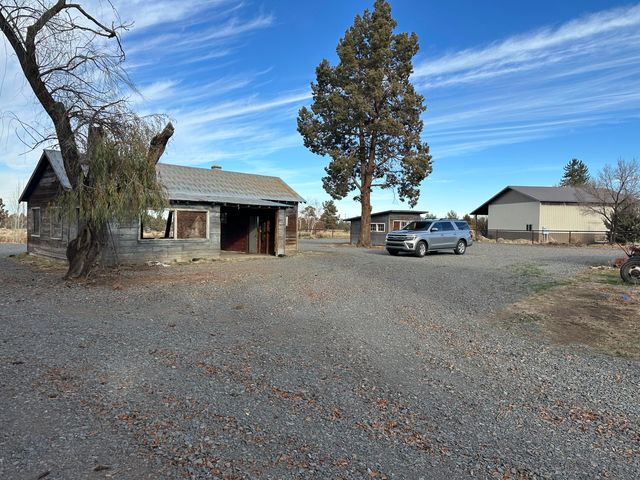 21430 Highway 20, Bend, OR 97701