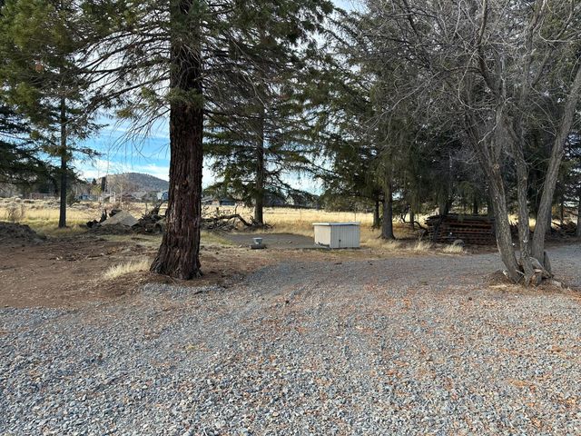 21430 Highway 20, Bend, OR 97701