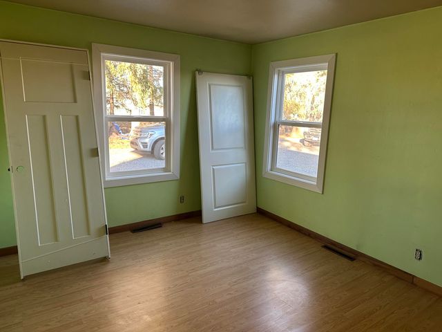 21430 Highway 20, Bend, OR 97701