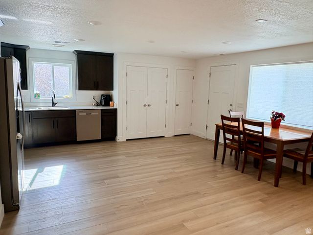 1167 S HAIGHT CREEK DR, Kaysville, UT 84037