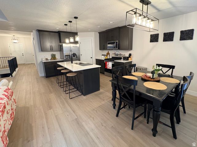 1167 S HAIGHT CREEK DR, Kaysville, UT 84037