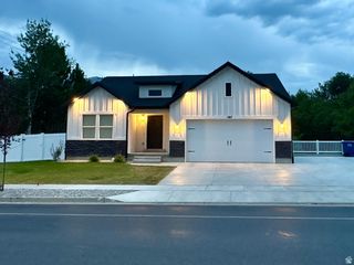 1167 S HAIGHT CREEK DR, Kaysville, UT 84037