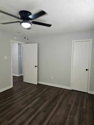 2642 Anderson Street, Dallas, TX 75215