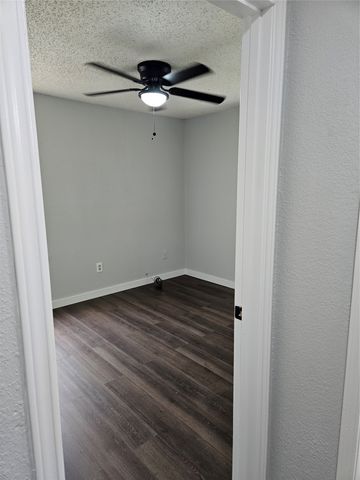 2642 Anderson Street, Dallas, TX 75215