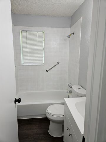 2642 Anderson Street, Dallas, TX 75215